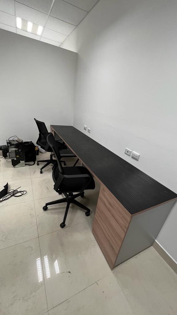 Proyecto Oficinas STIVA Centro Comercial CITADEL